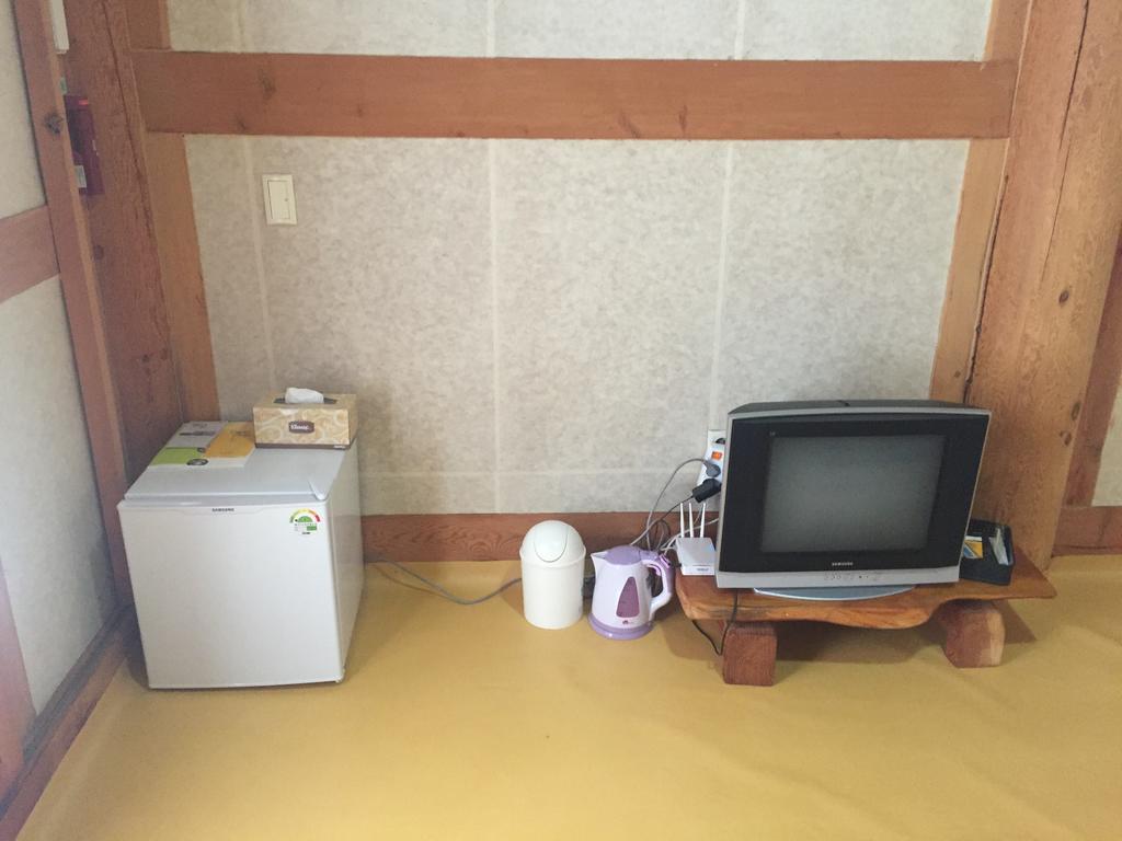 Peepul Hanok Stay Gwangyang  Экстерьер фото